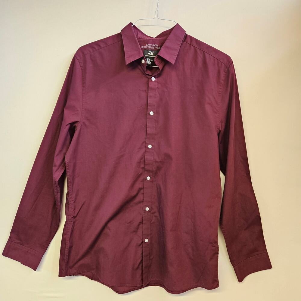 H&M Easy Iron Maroon‎ Button Front Long Sleeve Dress Shirt Size L Professional